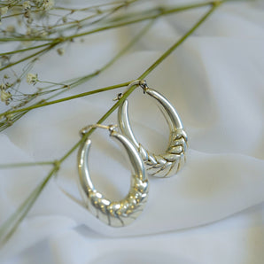 LUXE WEAVE HOOPS