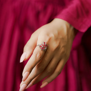 THE RUBILITE FLOWER RING