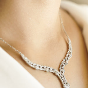 ZIRCONIA DRAPE NECKLACE