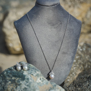 PEARL ACORN PENDANT SET