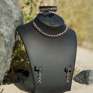 SCARLET TEARDROP NECKLACE SET