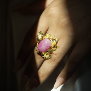 GOLDEN RUBY VINE RING