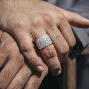 GRAND PAVE BOX RING